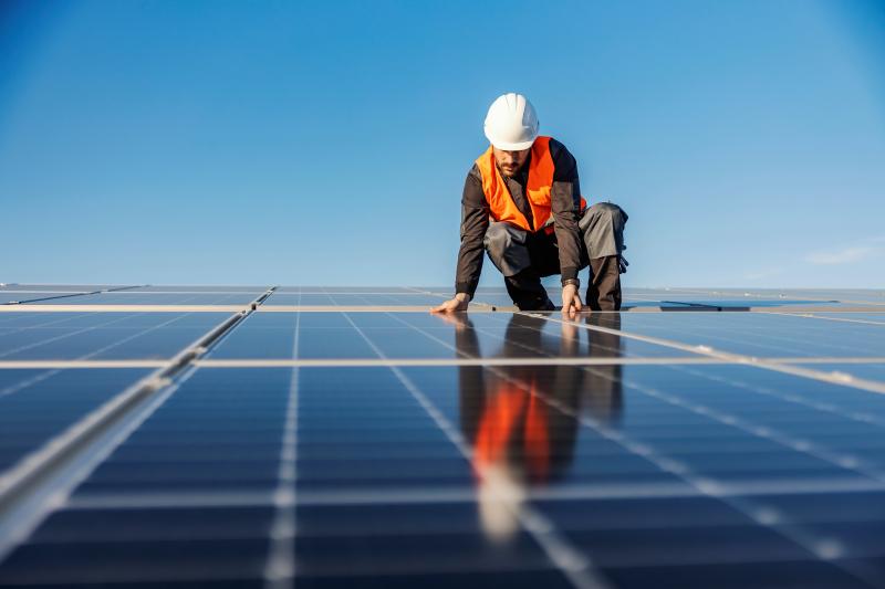 Companies in a cluster can cut energy costs faster than those acting alone